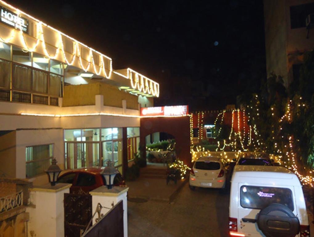 Hotel Sugandh Retreat Jaipur Ngoại thất bức ảnh