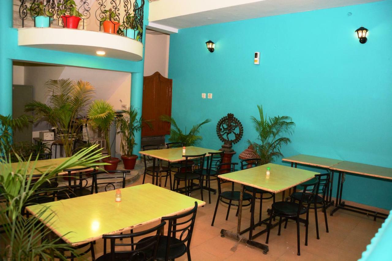 Hotel Sugandh Retreat Jaipur Ngoại thất bức ảnh