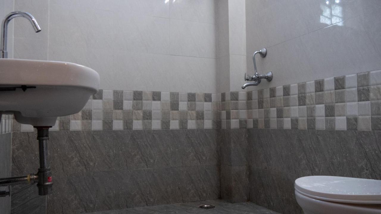 Hotel Sugandh Retreat Jaipur Ngoại thất bức ảnh